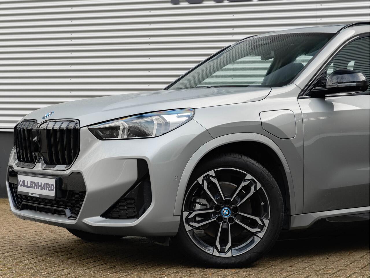 BMW X1 xDrive25e M-Sport - Pano - Memoryzetel - Harman Kardon - Driving Ass Prof
