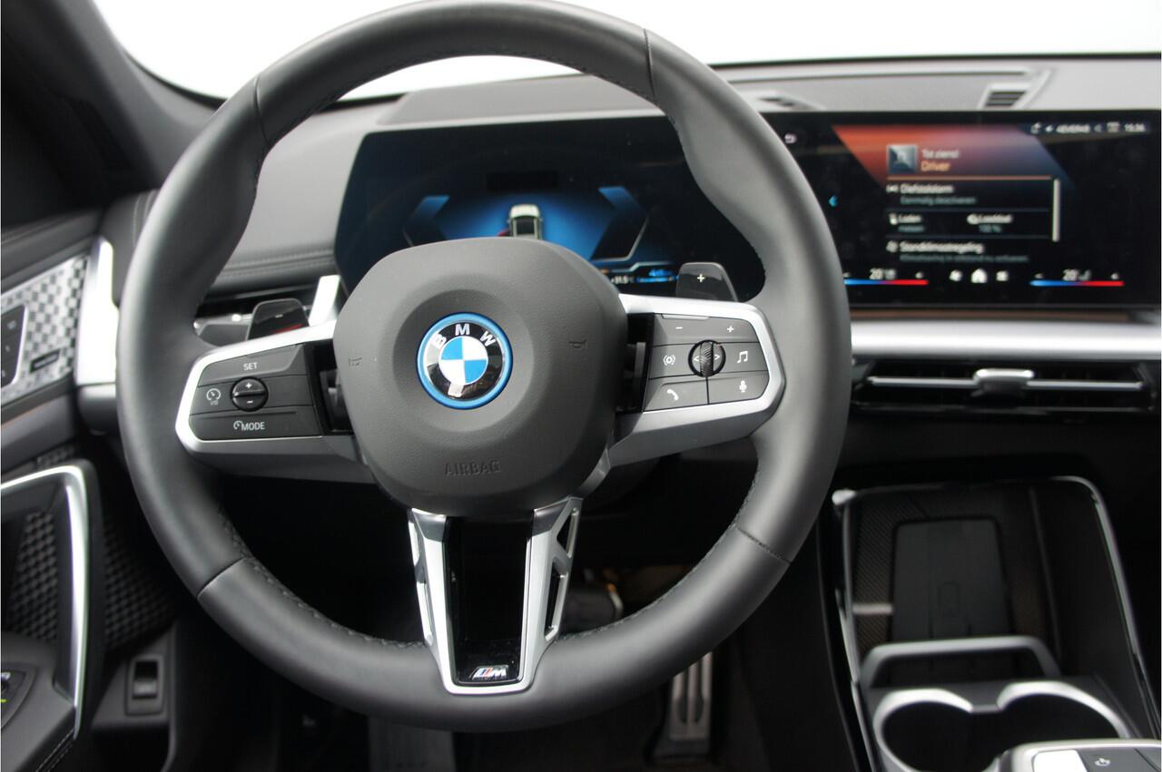 BMW X1 xDrive30e M Sportpakket Pro, Panoramadak,