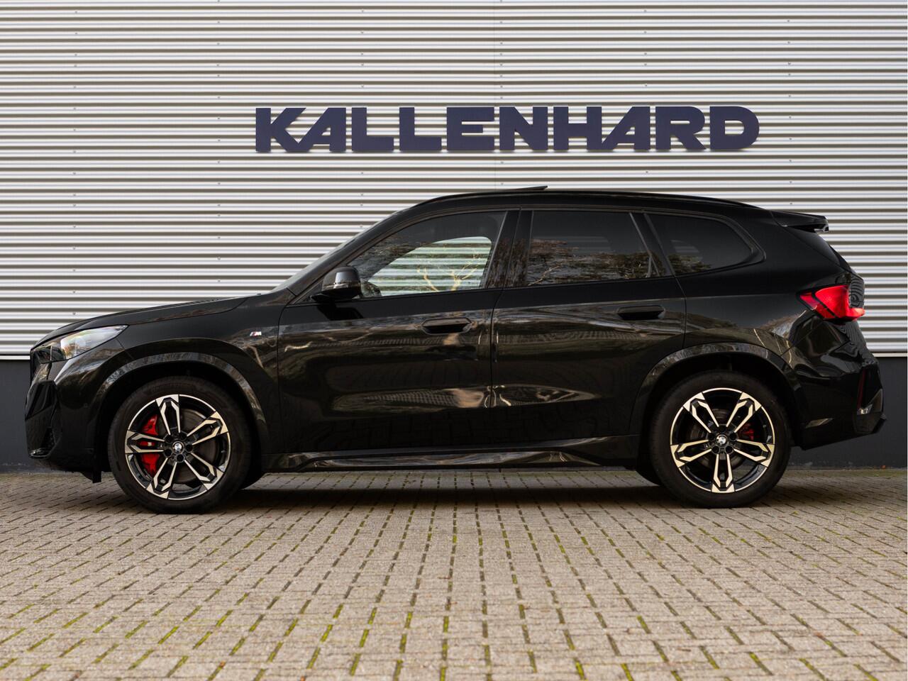 BMW X1 sDrive18i M-Sport Pro - Pano - Trekhaak - Driving Ass Plus - Harman Kardon