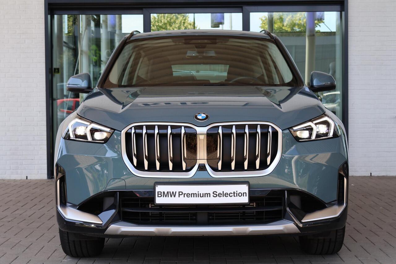 BMW X1 xDrive23i | xLine | Innovation Pack | Comfort Pack
