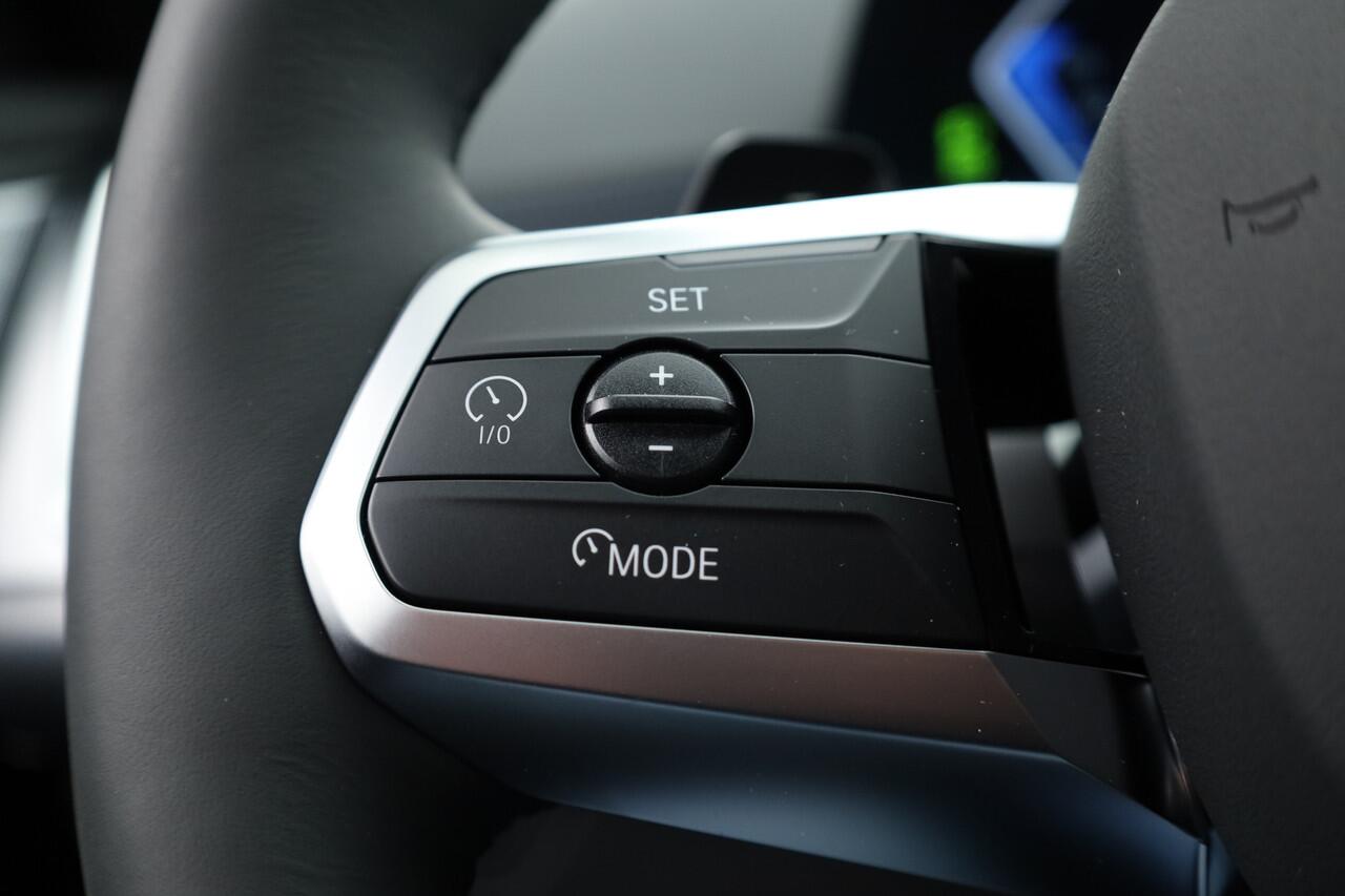 BMW X1 xDrive30e M Sport | 360cam | Massage | HUD | Harman Kardon | Adapt. Cruise