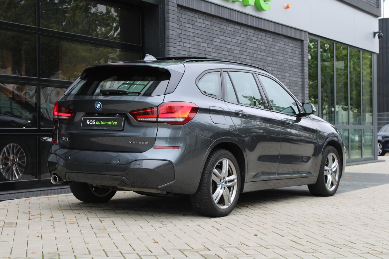 BMW X1 xDrive25e High Executive M-SPORT | BTW | PANO | ACC | CAMERA | KEYLESS | HUD | STOELVERWARMING |
