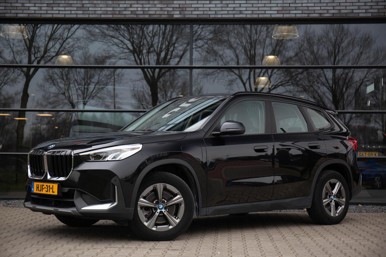 BMW X1 xDrive25e Nieuw model , Achterruitrijcamera, Elek. achterklep,