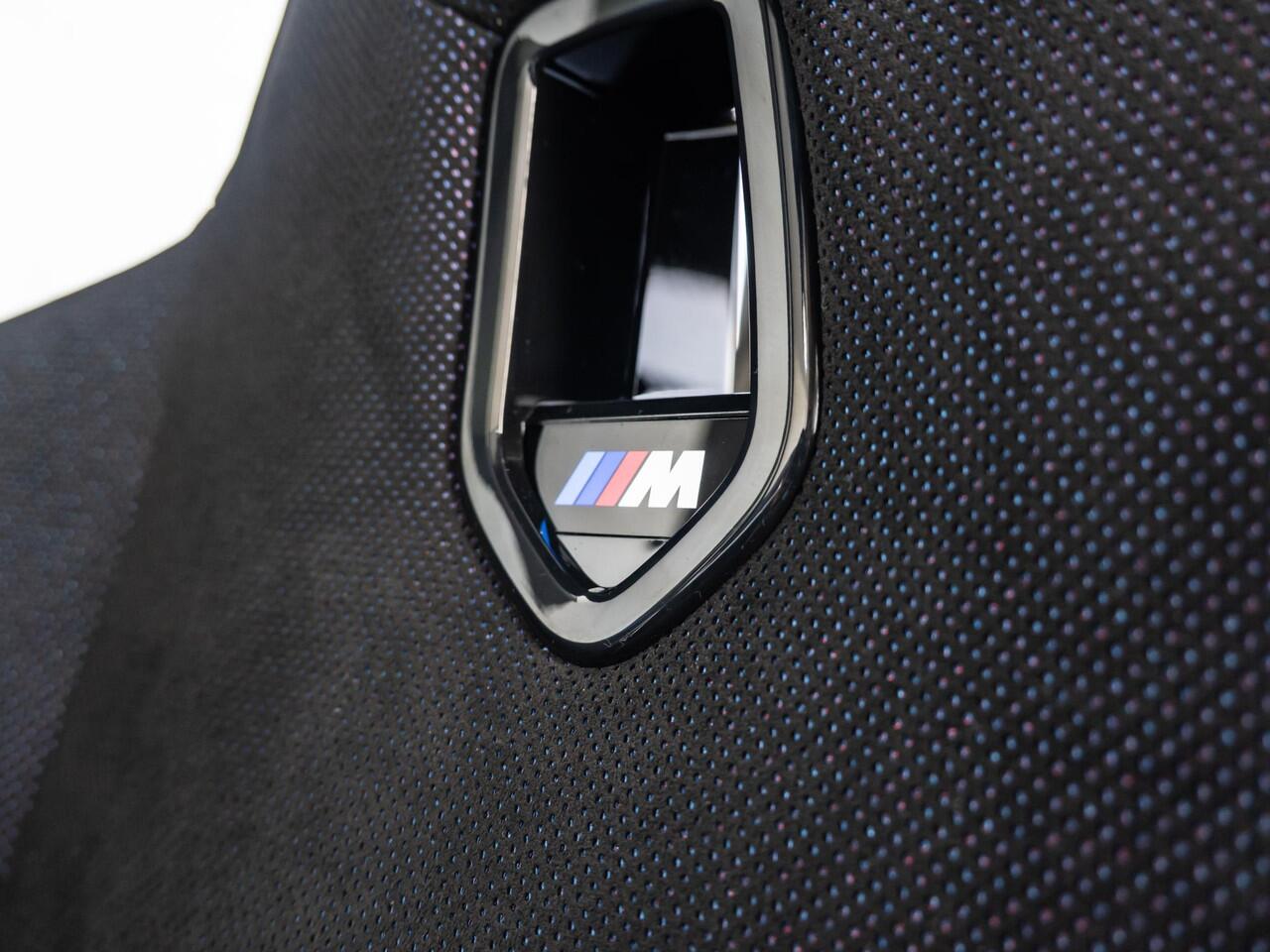 BMW X1 M35i | M Sportpakket Pro | Innovation Pack | Travel Pack