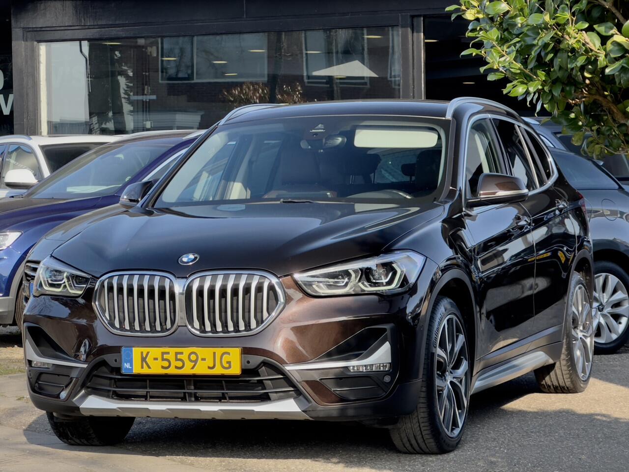 BMW X1 xDrive25e eDrive AUT6 EDITION SPORTLEDER NAVI CAMERA APPLE-CARPLAY HEADUPP LED LMV PDC