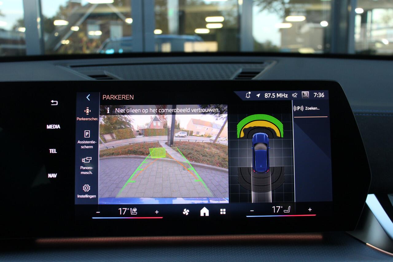 BMW X1 sDrive20i M-Sportpakket Shadowline Nieuw