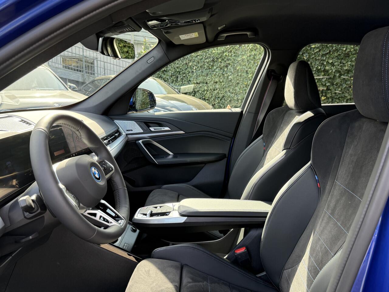 BMW X1 xDrive25e | M-Sport Pro | 20'' | Stuur + Stoelverw. | Harman/Kardon | BSI 3jr - 40.000 km