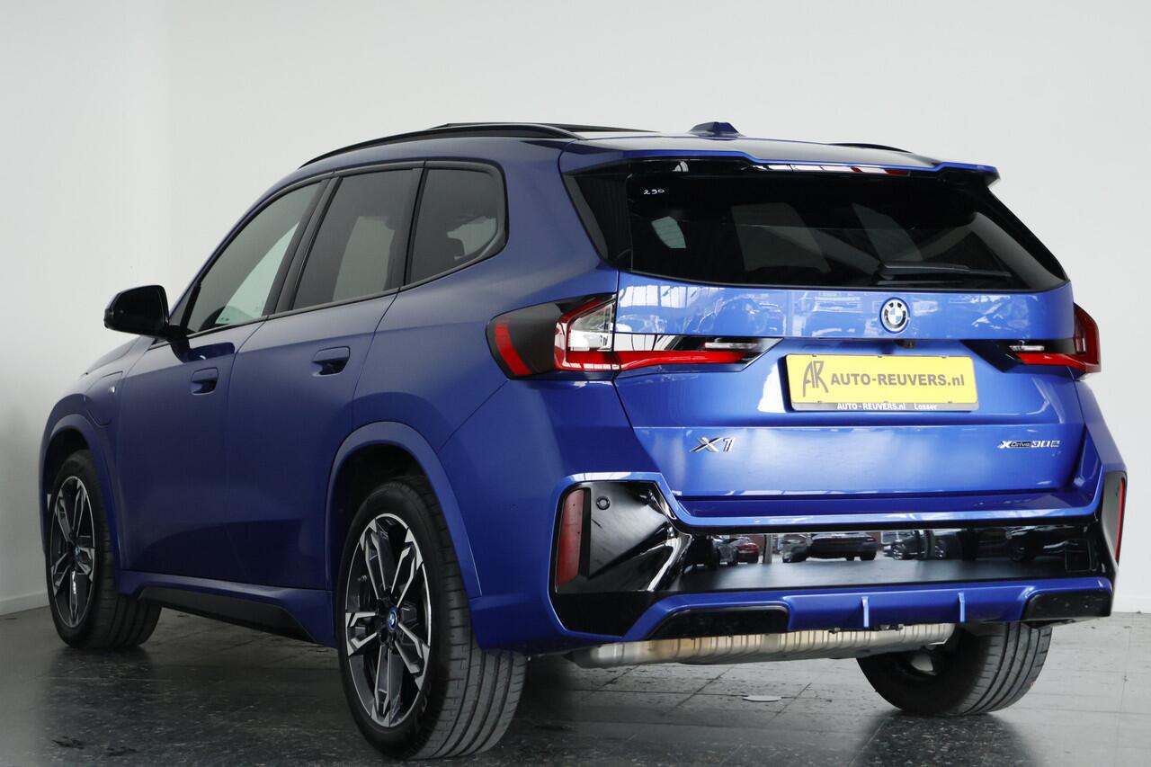BMW X1 xDrive30e M-Sport / Pano / Leder / HUD / Trekhaak / CarPlay