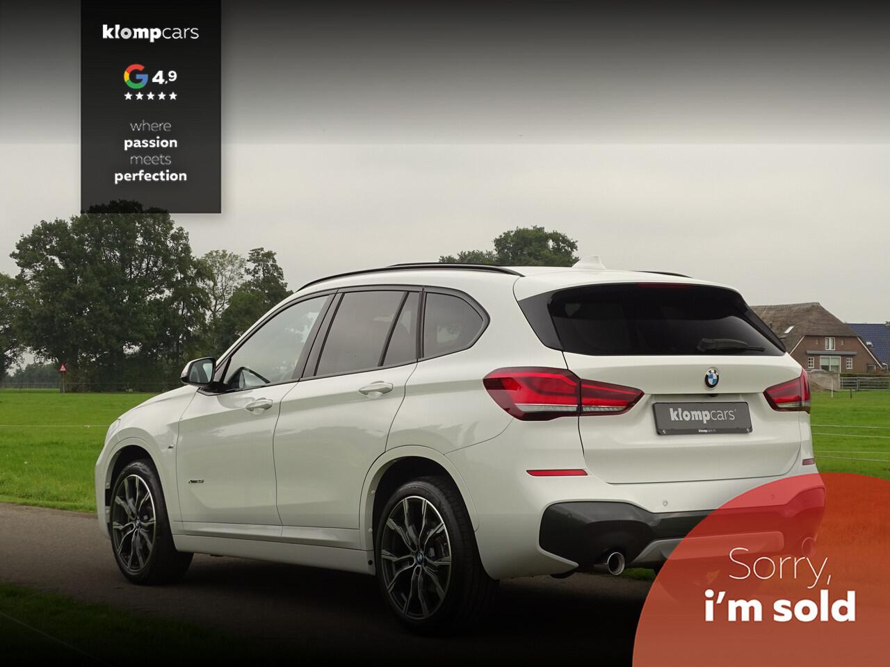 BMW X1 xDrive25i M-Sport | HUD | Carplay | Pano | Ad.Cruise | 19"| All black | Full Options!