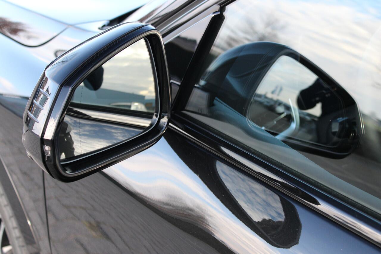 BMW X2 iX2 eDrive20 High Executive M Sport / Trekhaak / Sportstoelen / Adaptieve LED / Head-Up / M Adaptief onderstel / Parking Assistant Plus / Comfort Access