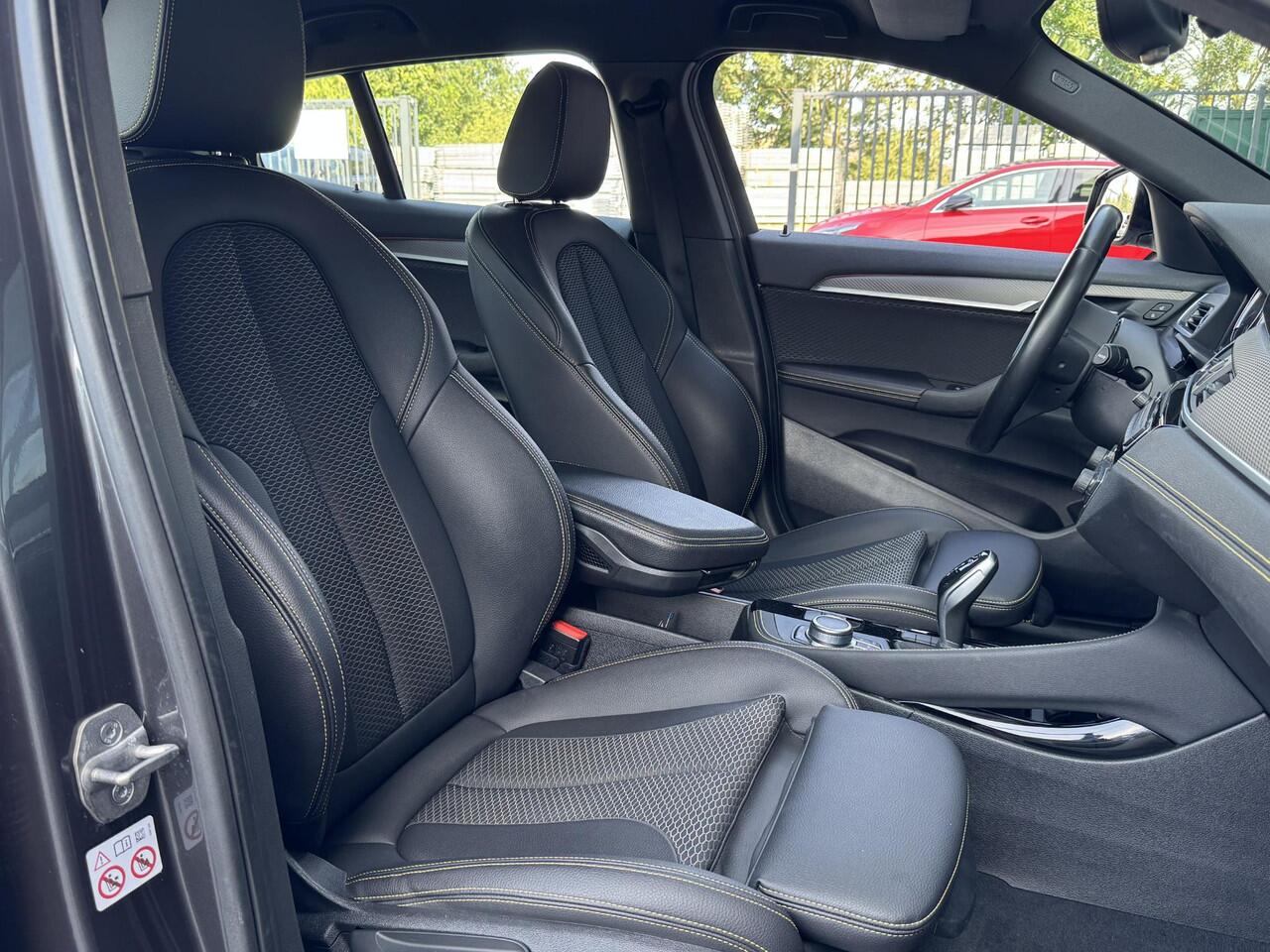 BMW X2 SDRIVE20I BUSINESS EDITION I AUTOMAAT I M SPORT I LEDER I 178PK I CAMERA I KEYLESS I NAVIGATIE