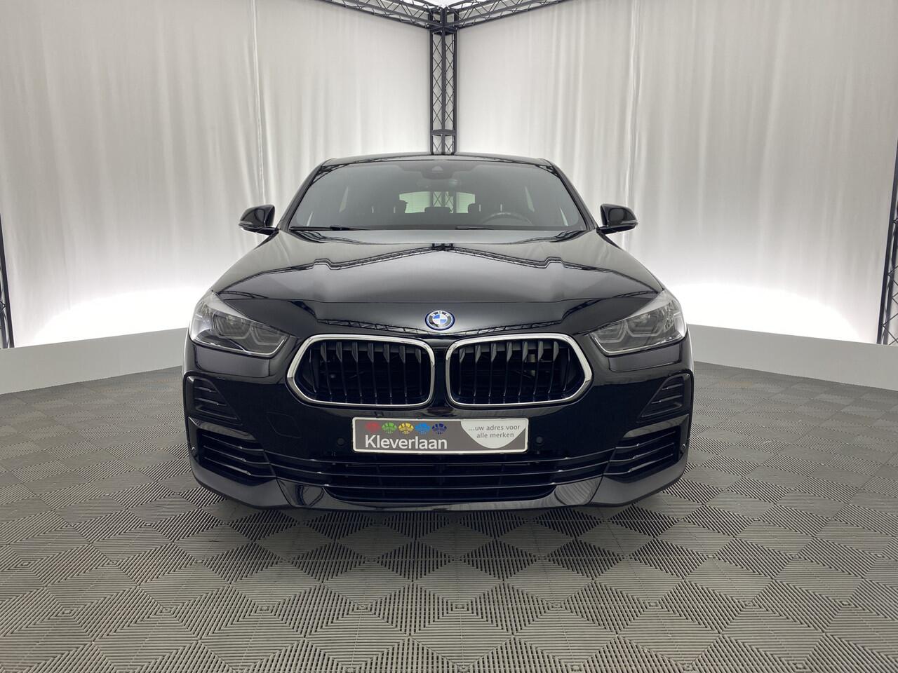 BMW X2 xDrive25e Business Edition Plus | Apple carplay | Cruise Adaptief | 18 inch | Elektr. achterklep