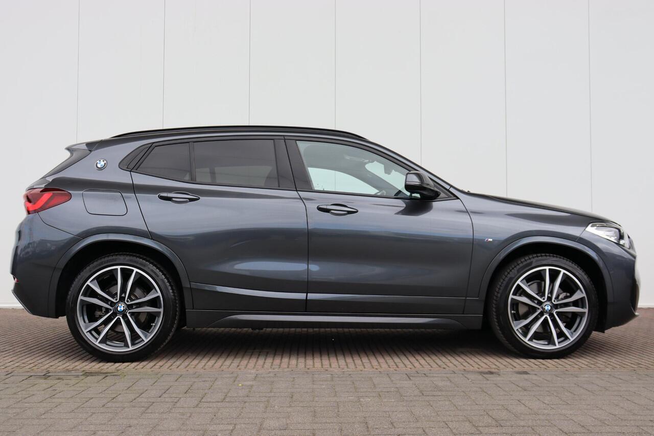 BMW X2 xDrive25e M Sport/ Achteruitrijcamera/ Sportstoelen/ Cruise Control/ Driving Assistant/ Head-Up/