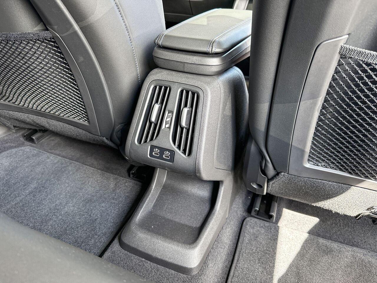 BMW X2 iX2 xDrive30 M Sportpakket Pro / Comfort Pack / Premium Pack / 20 Inch / Selections