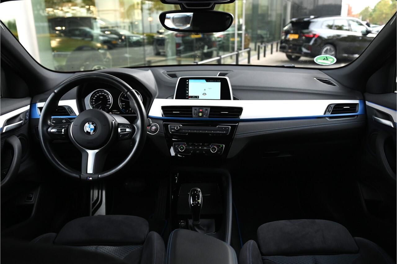 BMW X2 sDrive18i M Sport Automaat / Sportstoelen / LED / Stoelverwarming / M Sportonderstel / Cruise Control / Airconditioning / PDC