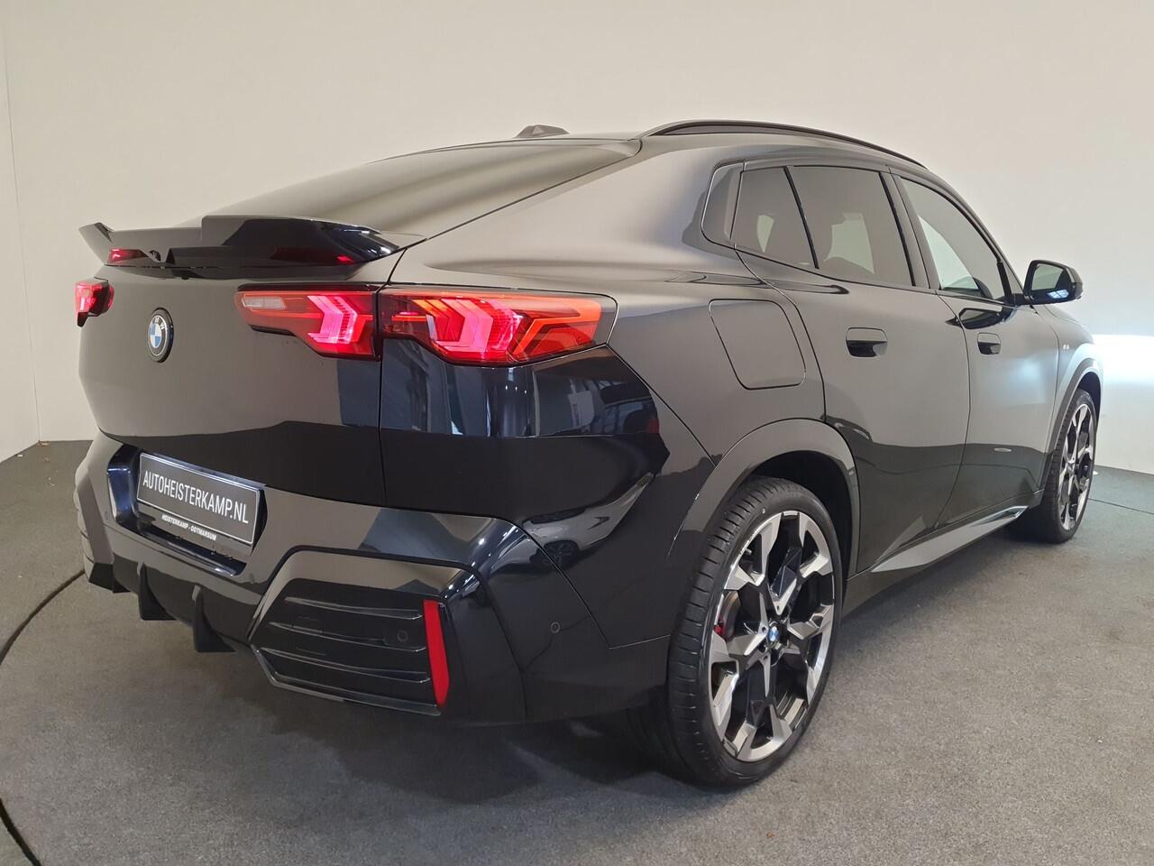 BMW X2 sDrive20i M-Sport Pro Harman Kardon, Panorama dak, Trekhaak, Head-up, 21"