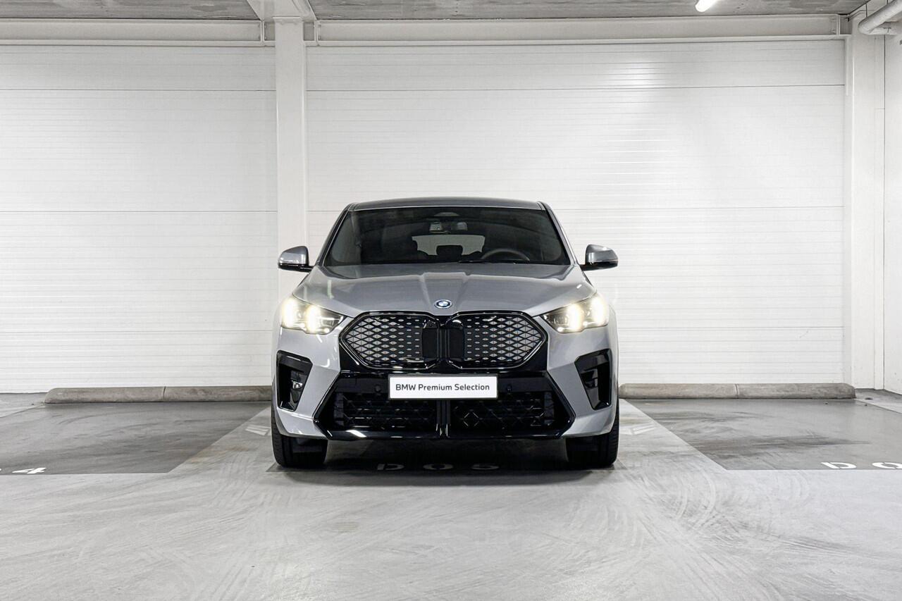 BMW X2 iX2 eDrive20 | M-Sport Pro | Innovation Pack | Driving Assistant Plus | Harman/Kardon | Panoramadak | Comfort Access | Selections