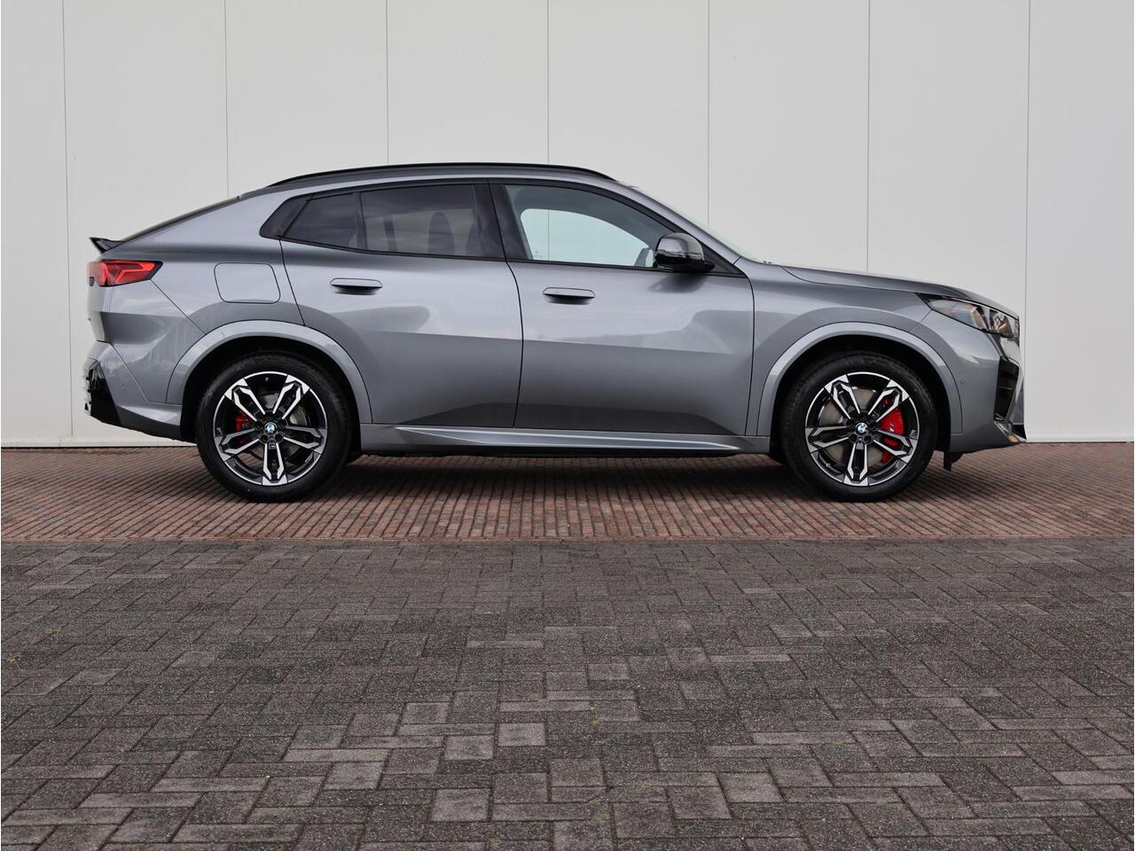 BMW X2 iX2 eDrive20 | M Sport Edition | M Sportpakket Pro | Equipment Pack Pro | Comfort Pack