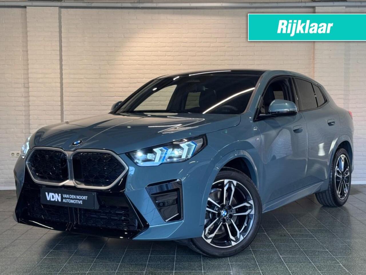 BMW X2 sDrive20i M-Sport Pro Pano Alcantara Camera Keyless 19''
