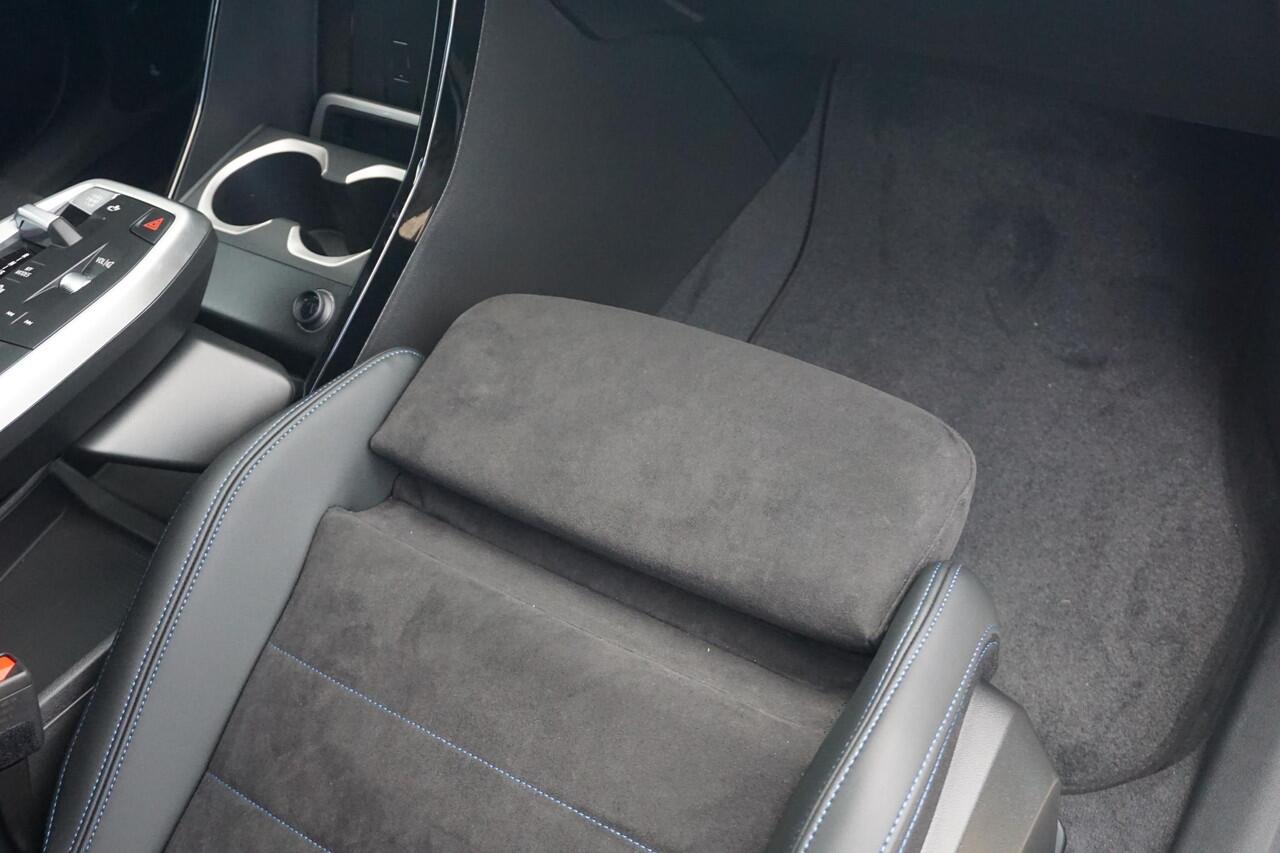 BMW X2 sDrive20i | M Sportpakket Pro | Innovation Pack | Showroom Selection