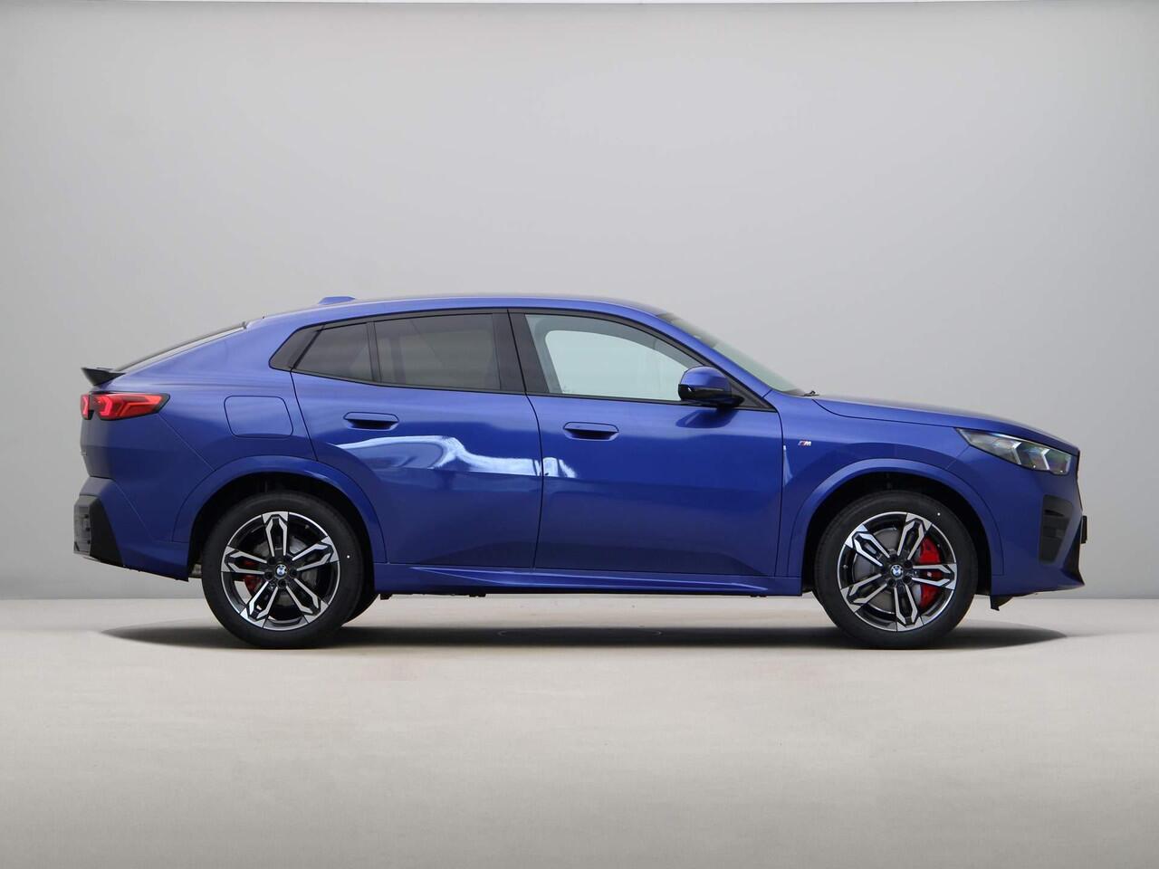 BMW X2 sDrive20i Launch Edition | 19inch