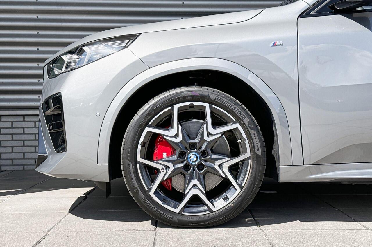 BMW X2 iX2 xDrive30 M Sportpakket Pro / Comfort Pack / Premium Pack / 20 Inch / Selections