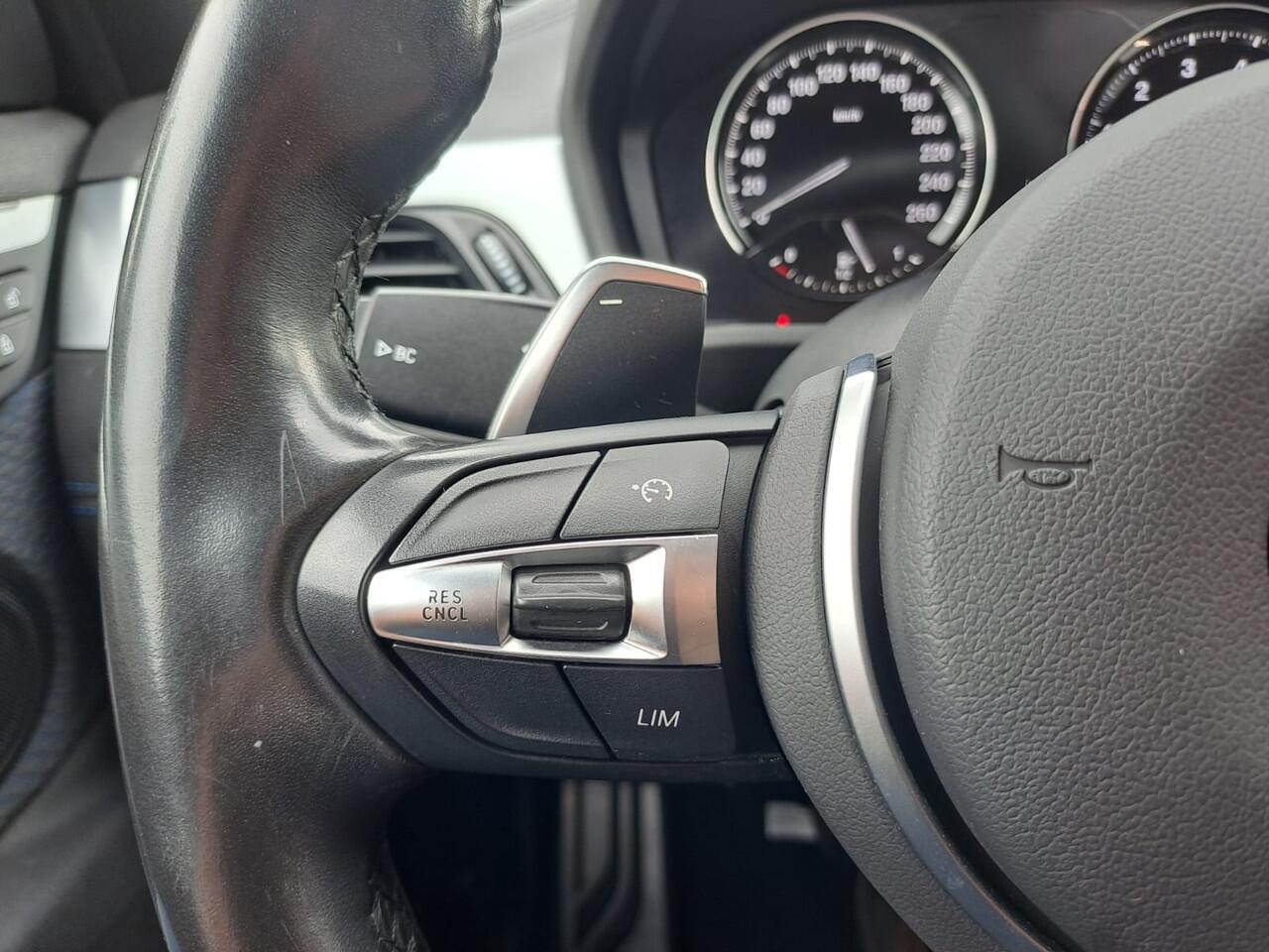 BMW X2 sDrive20i High Executive M Sport 192PK | Pano | Trekhaak | LED | Stoelverwarming | ACC | Vol |