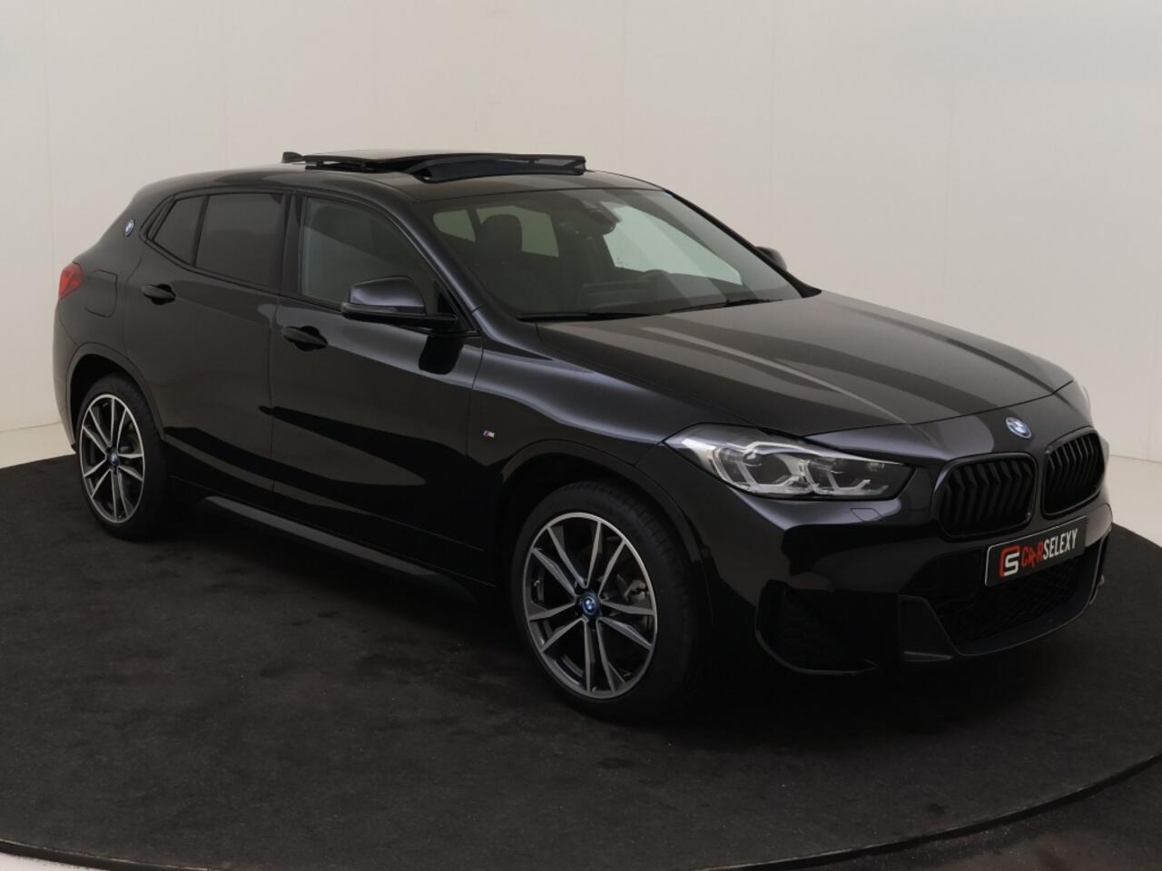 BMW X2 xDrive25e High Executive M-Sport | Panorama | Adapt. Cruise | He