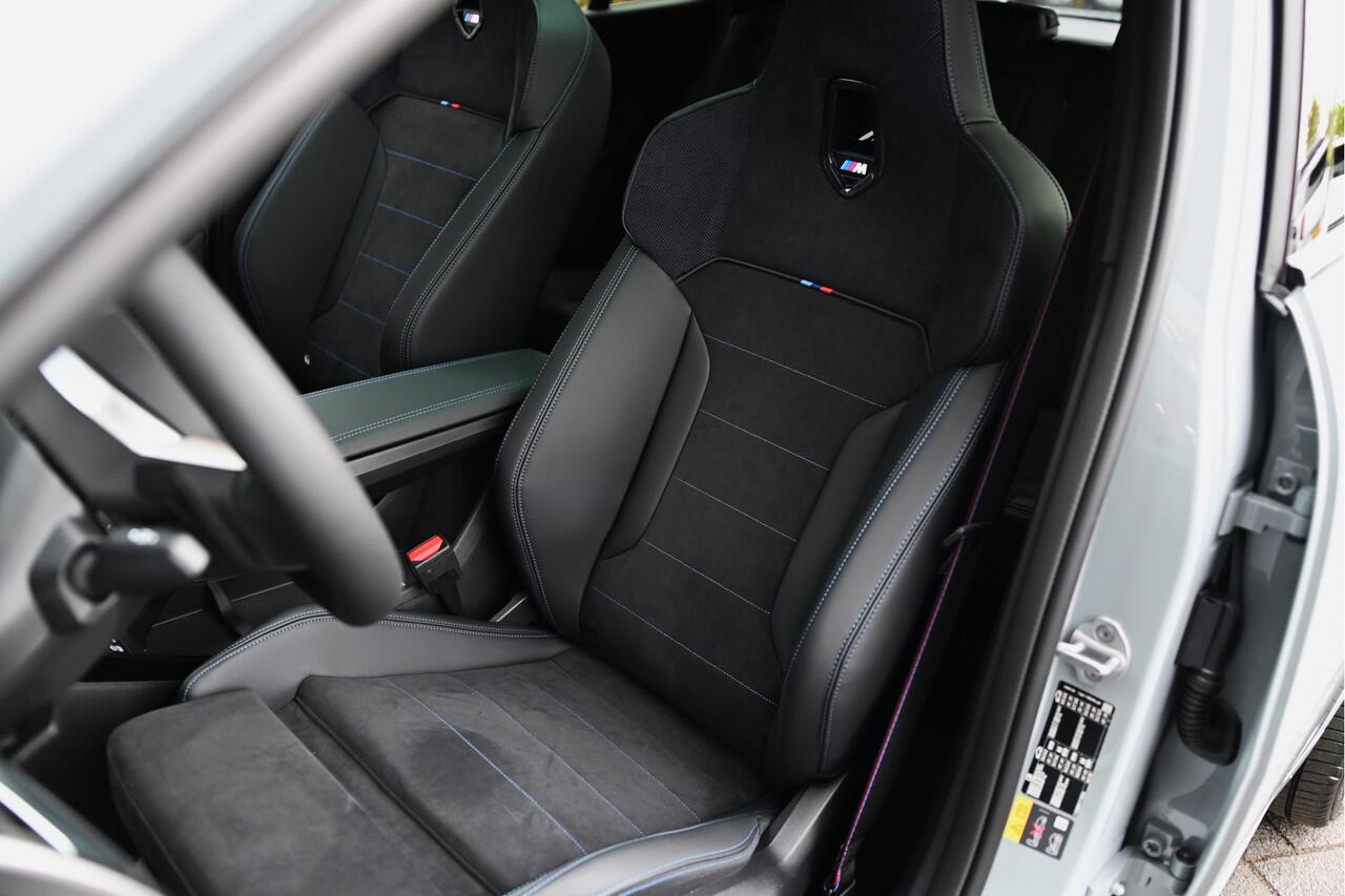 BMW X2 iX2 eDrive20 High Executive M Sport / Panoramadak / Trekhaak / M Sportstoelen / Head-Up Display / Memory / Harman Kardon / Comfort Access / 20" LMV