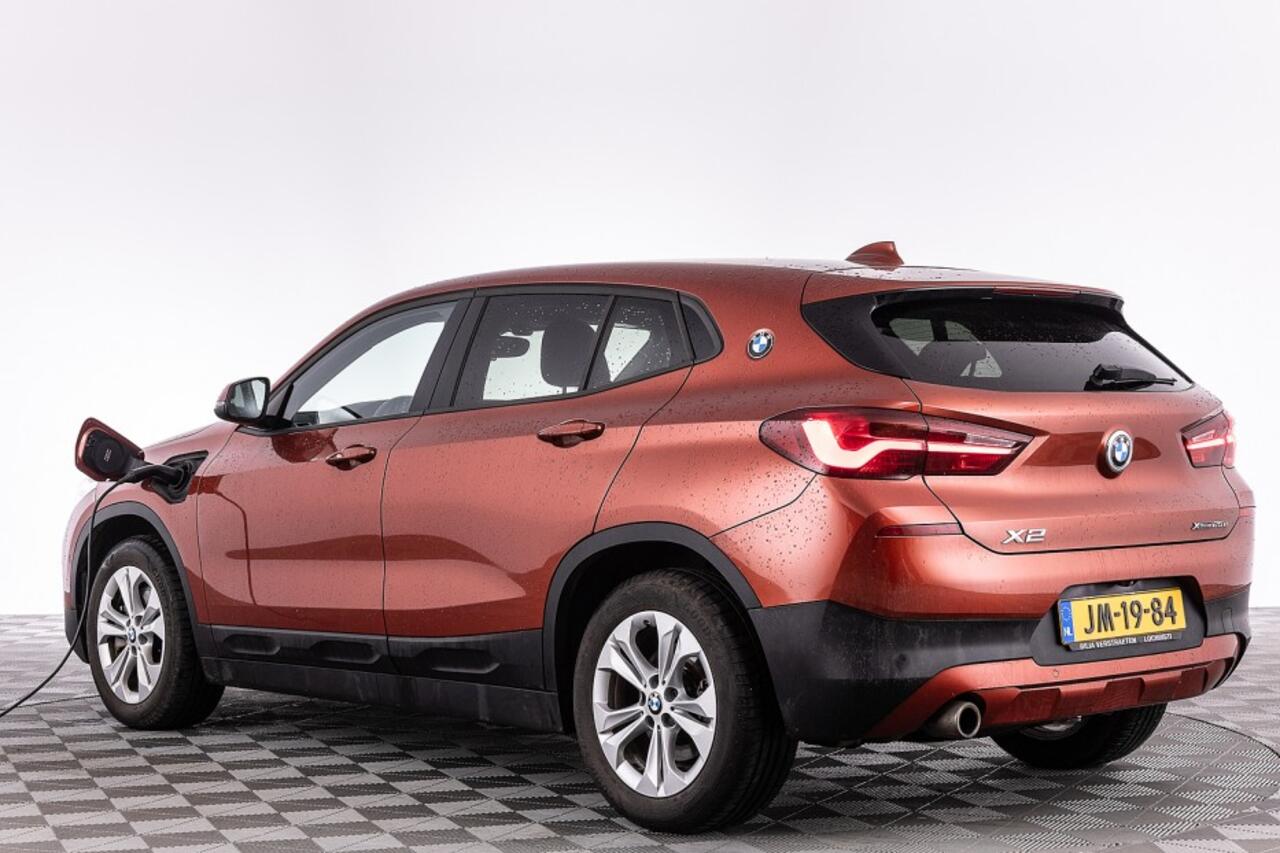 BMW X2 xDrive25e Executive | Full LED | NAVI | ECC | PDC