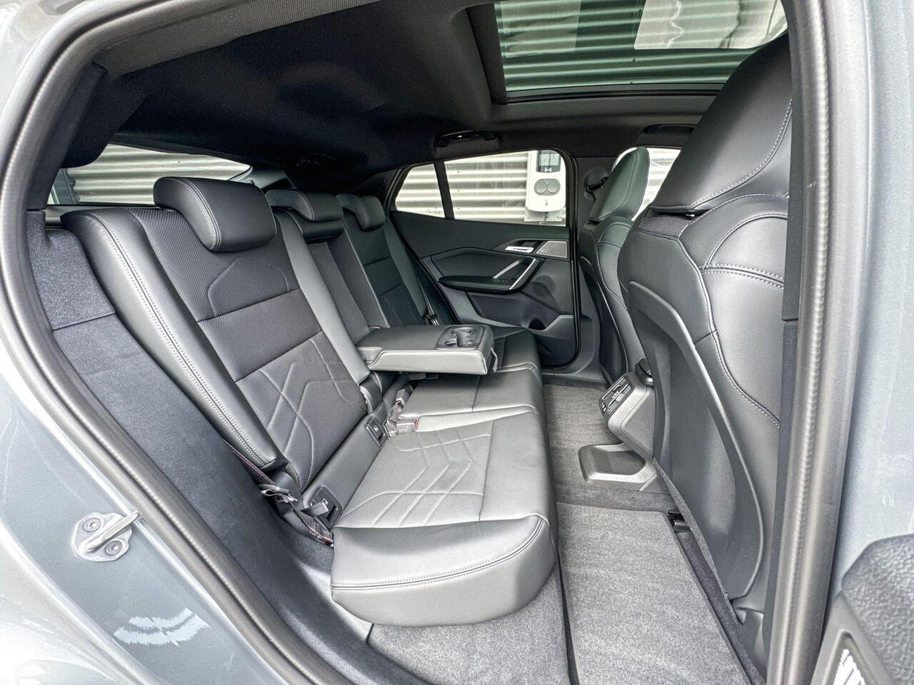 BMW X2 iX2 eDrive20 M Sportpakket Pro / Innovation Pack / Comfort Pack / Trekhaak