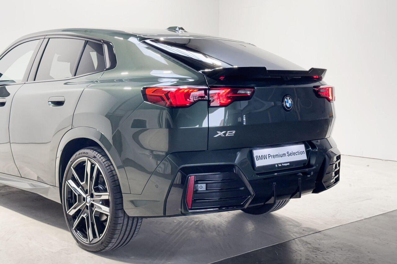 BMW X2 sDrive20i m Sport | Individual Malachite groen II