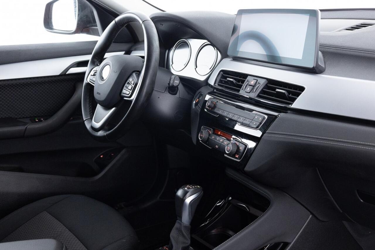 BMW X2 xDrive25e Executive | Full LED | NAVI | ECC | PDC