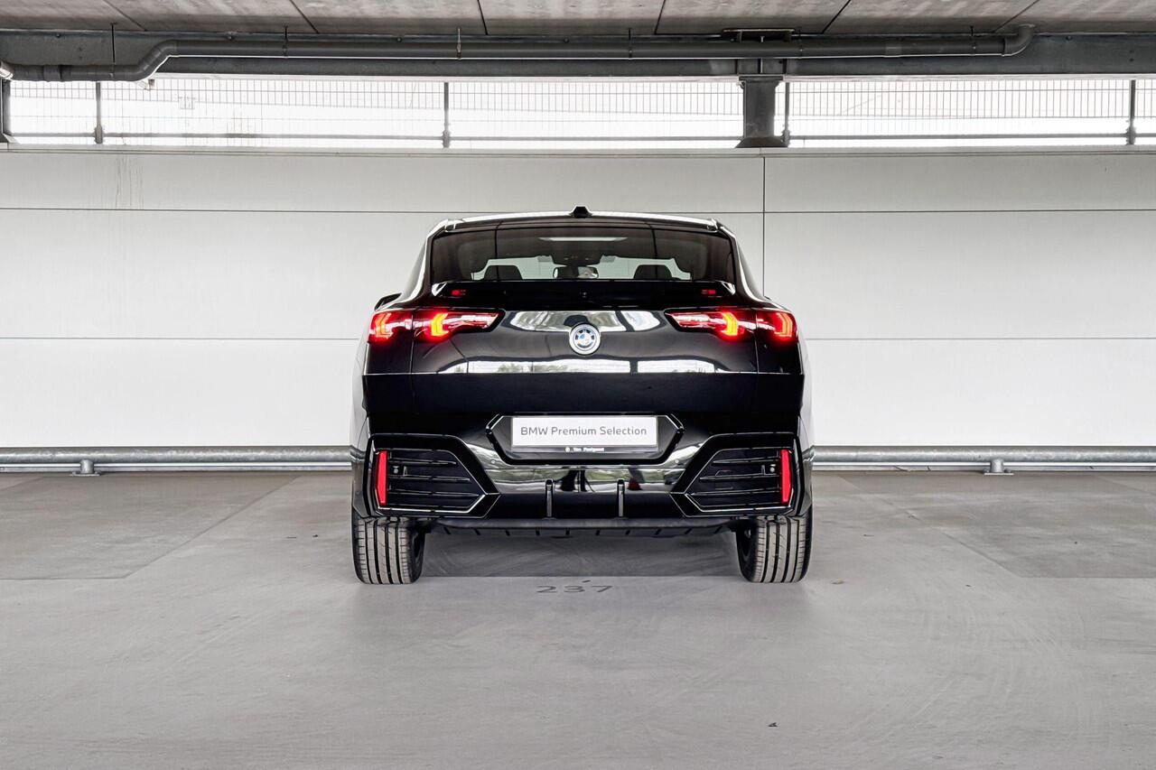 BMW X2 iX2 eDrive20 | Selections