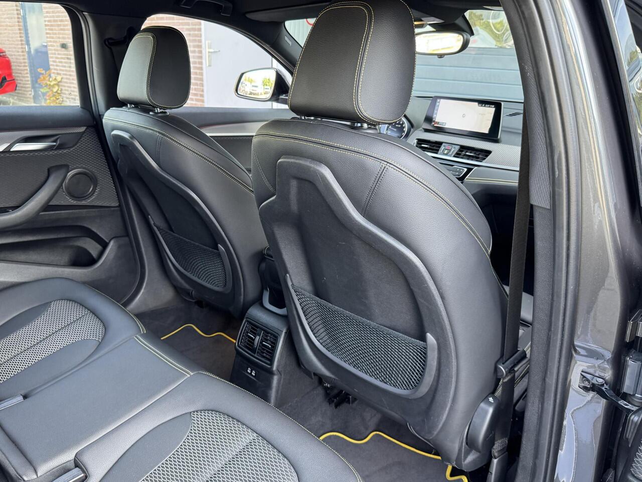 BMW X2 SDRIVE20I BUSINESS EDITION I AUTOMAAT I M SPORT I LEDER I 178PK I CAMERA I KEYLESS I NAVIGATIE