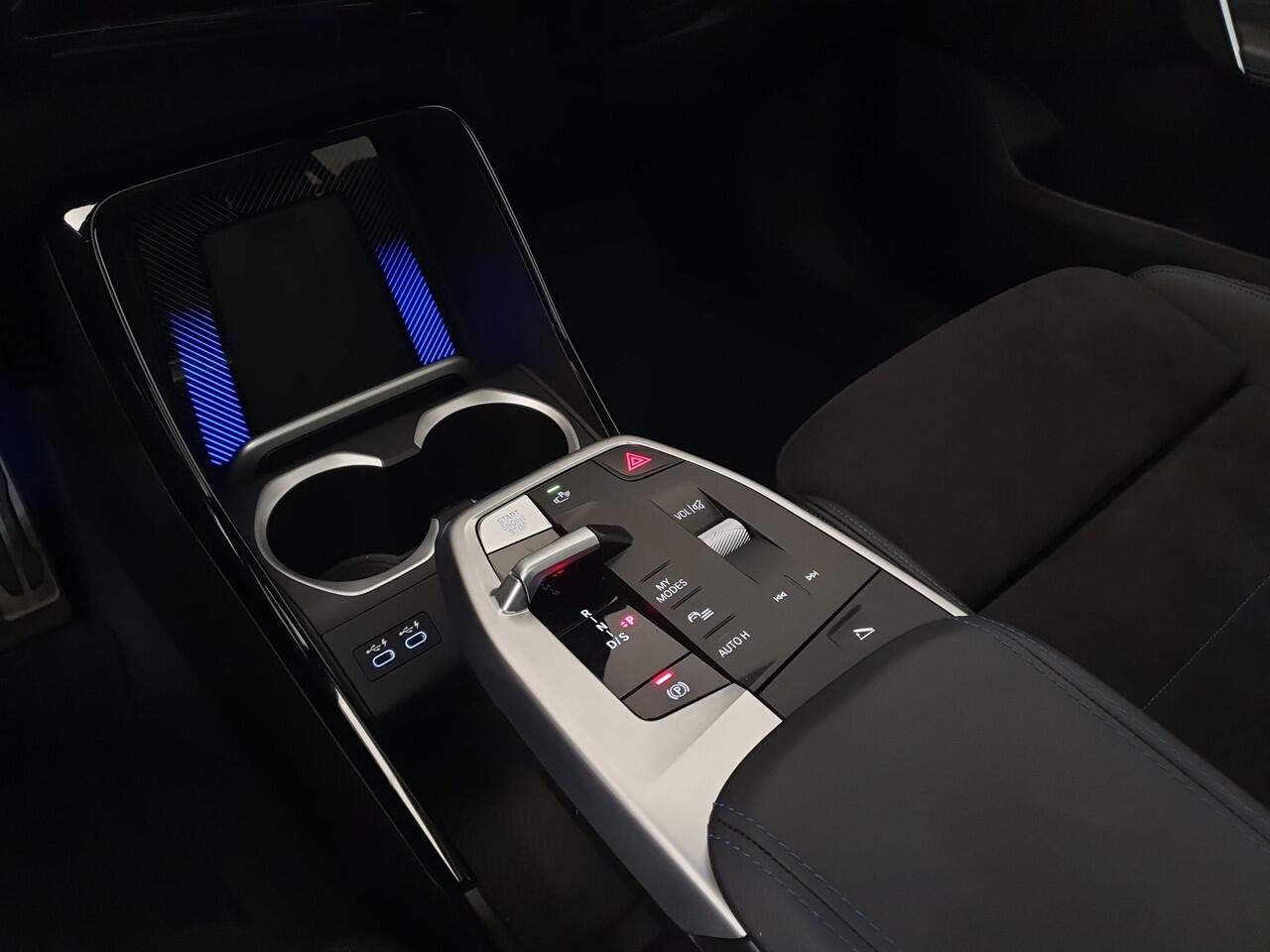 BMW X2 sDrive20i M-sport Pro Harman Kardon, Panorama dak, Trekhaak, Head-up, 21"