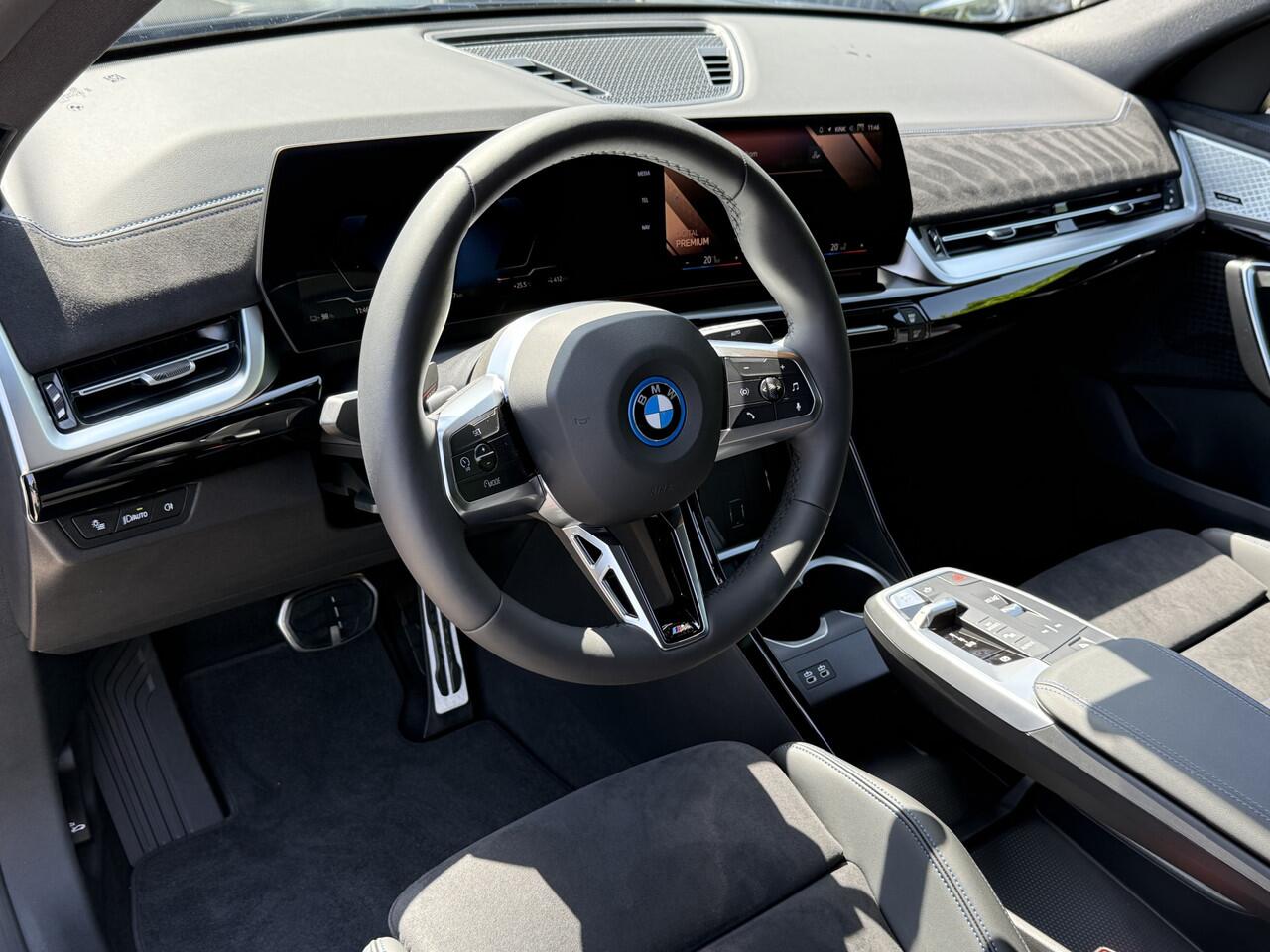 BMW X2 iX2 eDrive20 | M-Sport Pro | 21'' | Harman/Kardon | Comf. Acc. | Getint glas | Stoelverw.