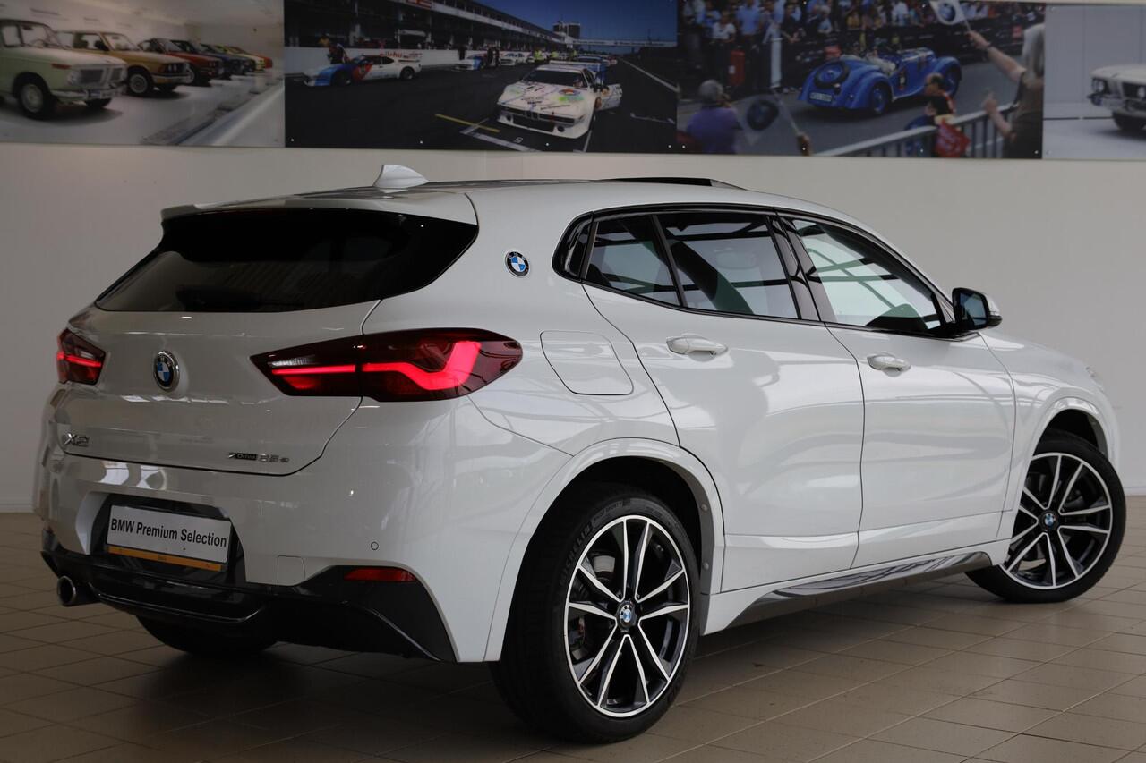 BMW X2 xDrive25e | M Sportpakket | Panorama Dak | Stoelverwarming