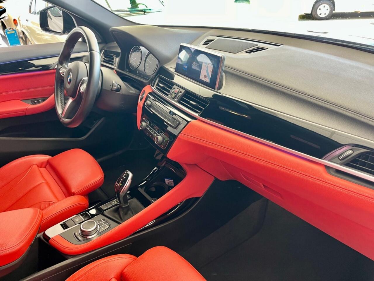 BMW X2 sDrive 1.8i AUT. H. Executive 61.050km