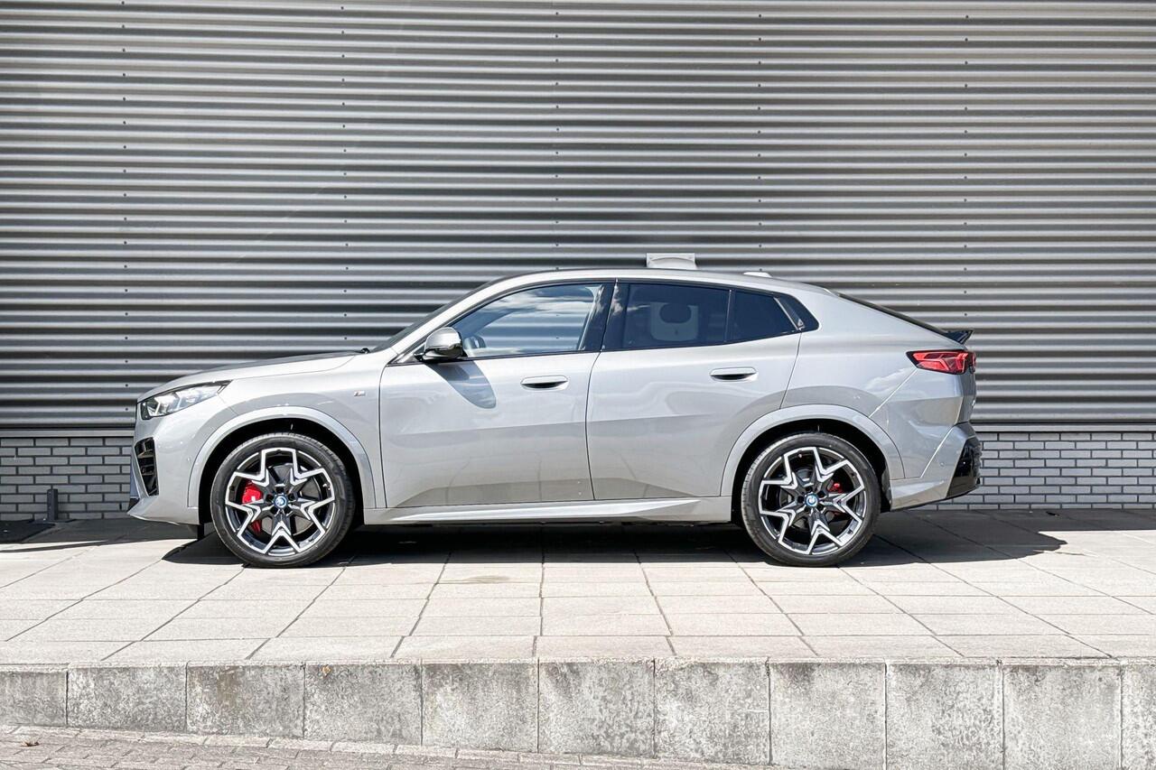 BMW X2 iX2 xDrive30 M Sportpakket Pro / Comfort Pack / Premium Pack / 20 Inch / Selections