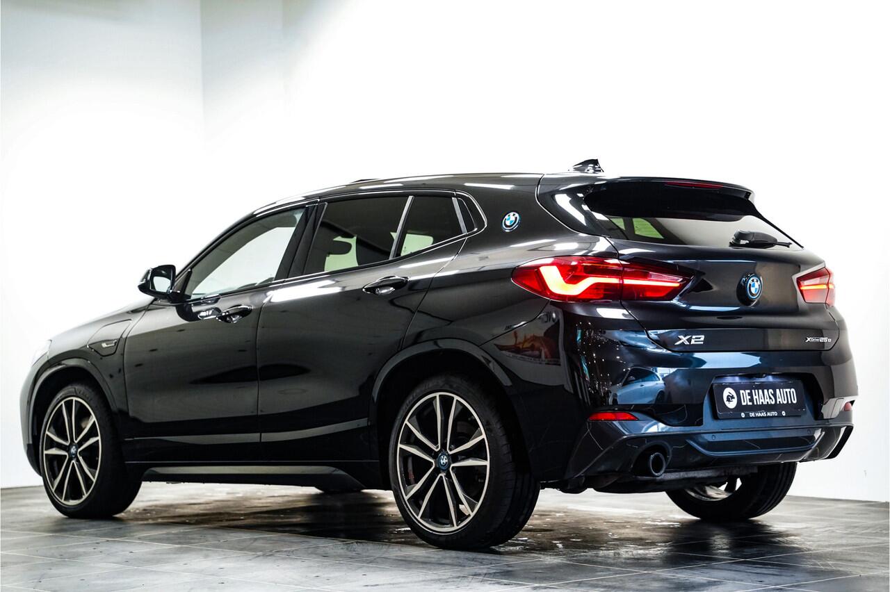 BMW X2 xDrive25e M Sport|Pano dak|Head up|Camera|19 inch