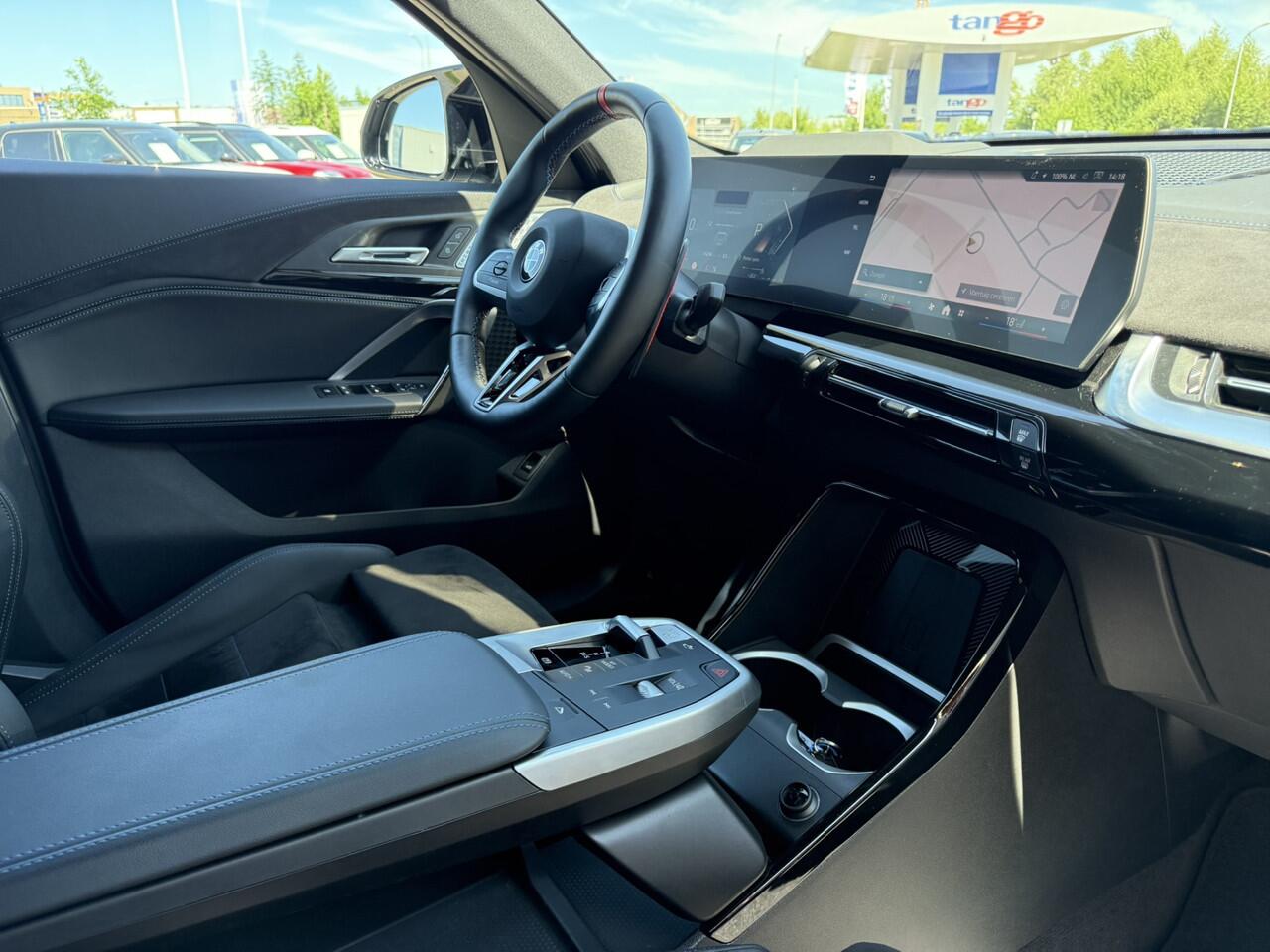 BMW X2 M35i xDrive M Sport Pro 21 Inch LED Carplay Stuurwielverwarming Harman-Kardon Elek. Stoelverstelling Adap. Led