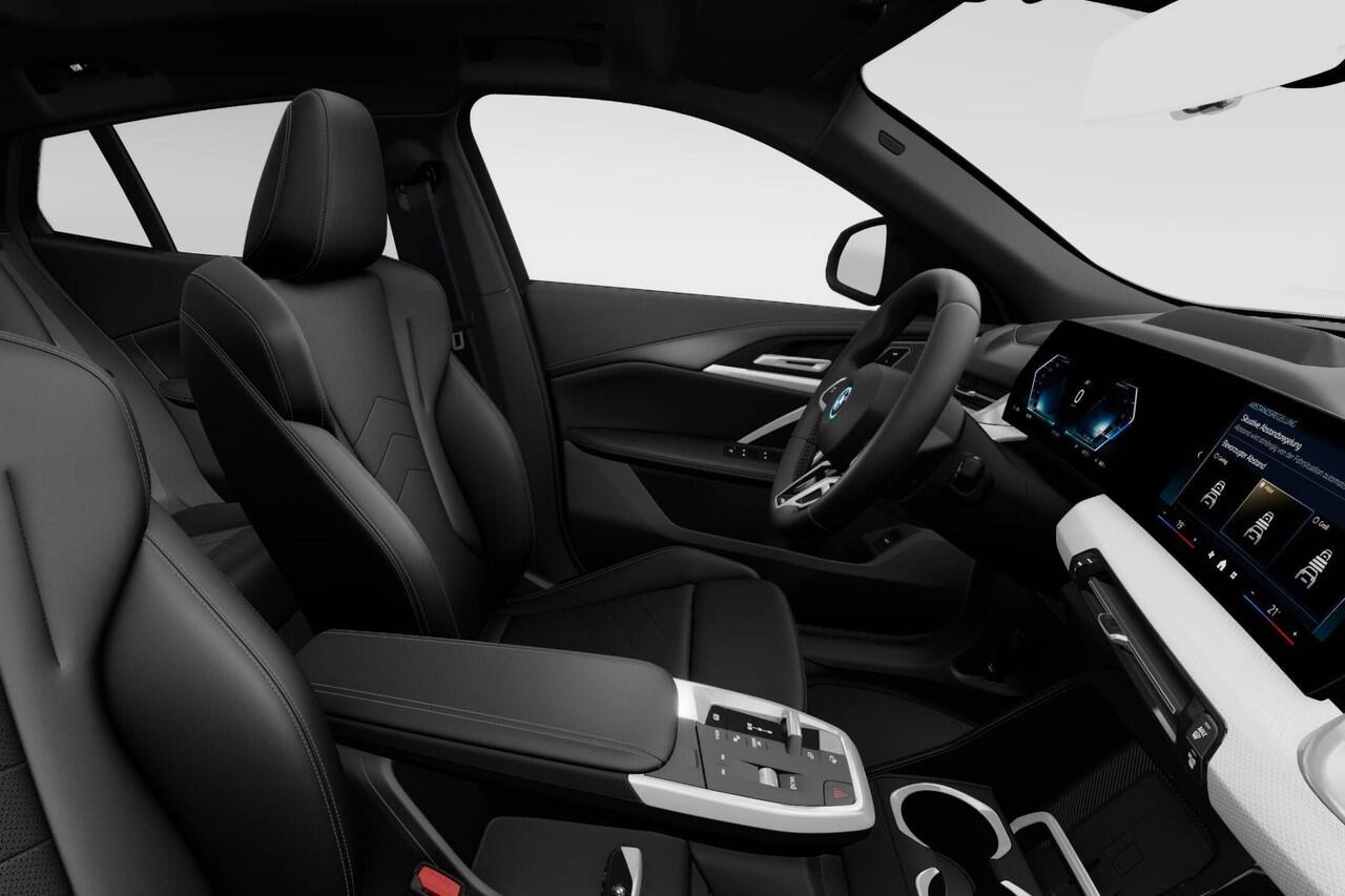 BMW X2 iX2 eDrive20 M Sport Edition | M Sport Pro | Innovation Pack | Comfort Pack | Trekhaak | Showroomvoordeel