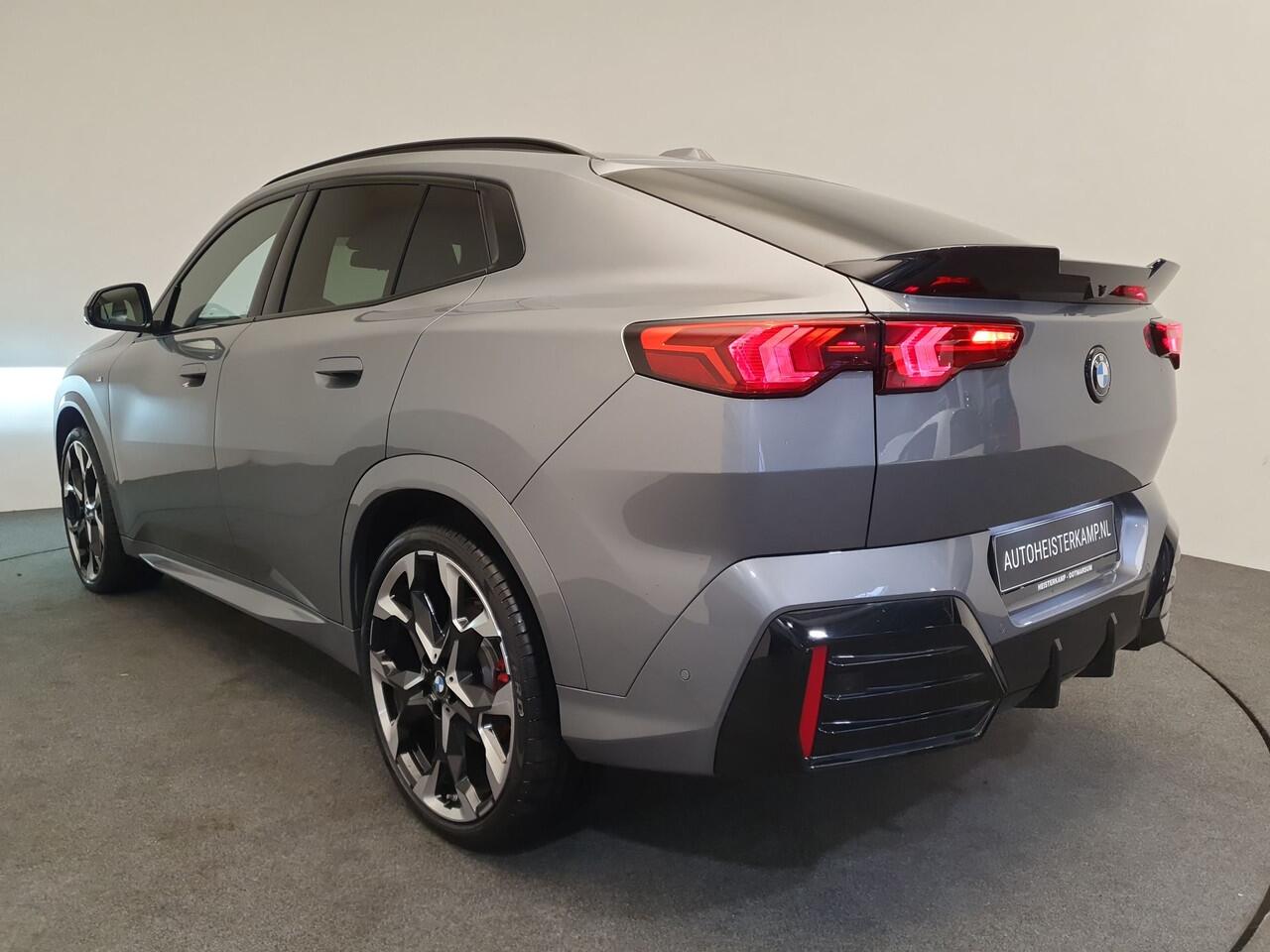 BMW X2 sDrive20i M-sport Pro Harman Kardon, Panorama dak, Trekhaak, Head-up, 21"