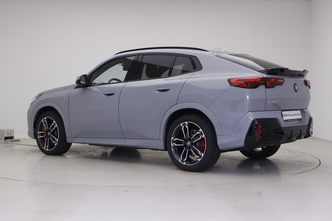 BMW X2 iX2 eDrive20 67 kWh M Sport Pro | Premium Pack | Driv. Ass. Plus | BSI 4 | Nu voor 47.395,-