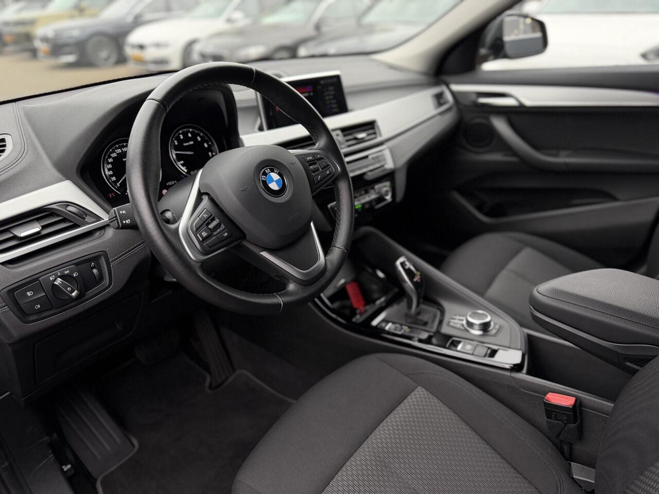 BMW X2 sDrive18i Nieuwstaat!