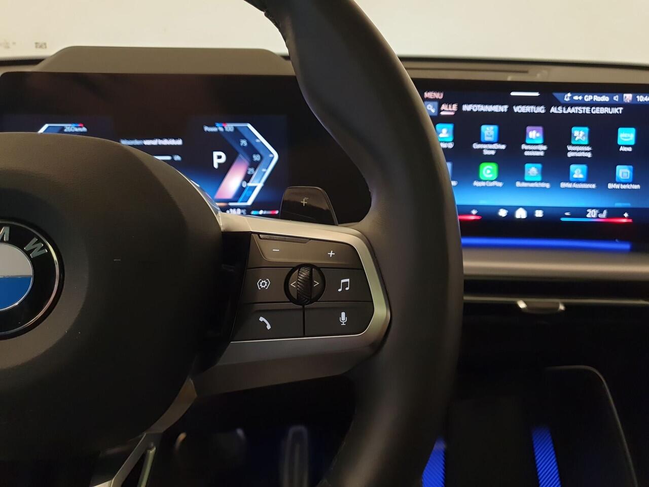 BMW X2 sDrive20i M-sport Pro Harman Kardon, Panorama dak, Trekhaak, Head-up, 21"