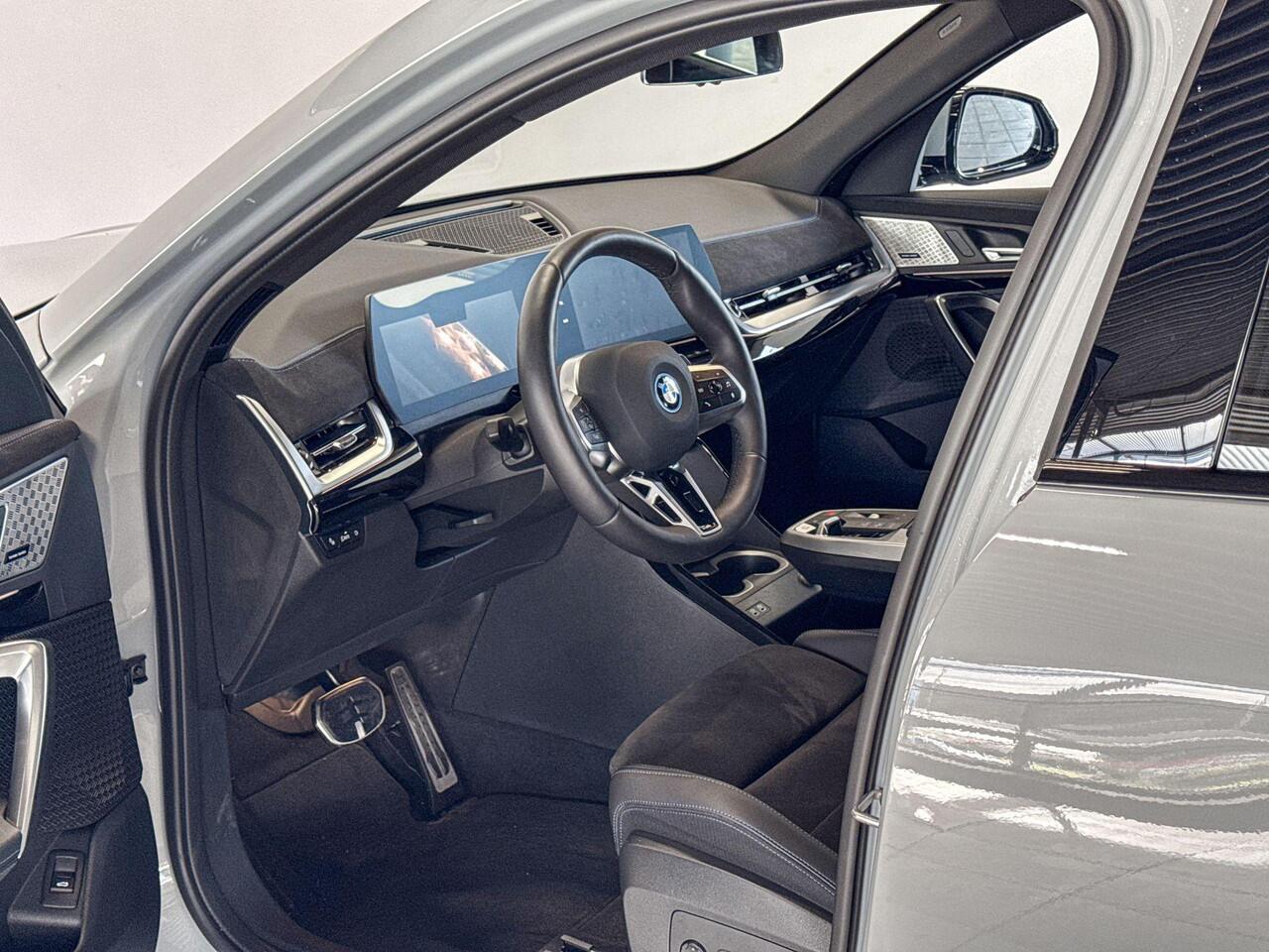 BMW X2 iX2 eDrive20 M Sport Edition Premium Pack | Selections