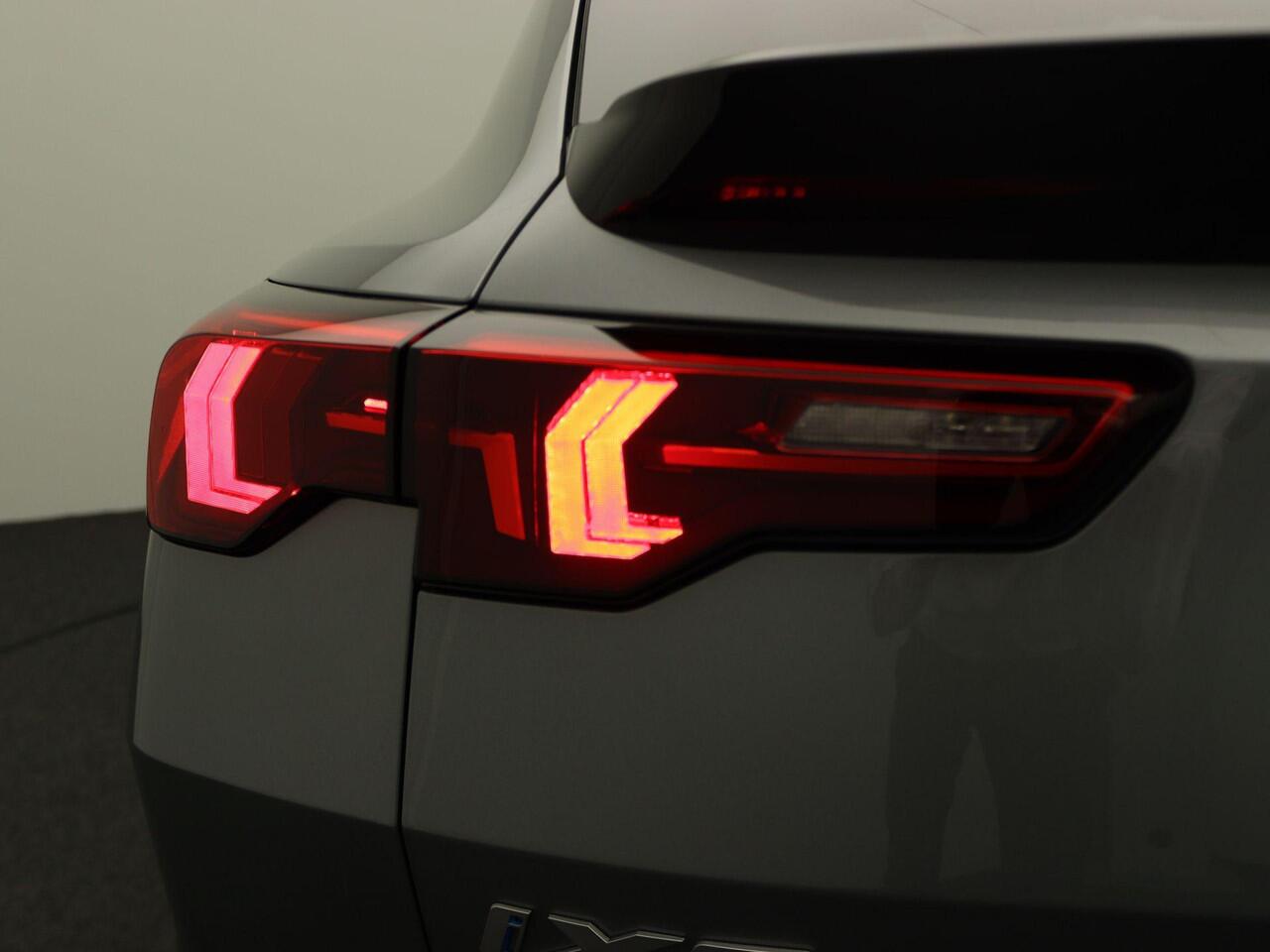 BMW X2 iX2 eDrive20 M Sport Edition | M Sportpakket Pro | Innovation Pack | Comfort Pack | Trekhaak