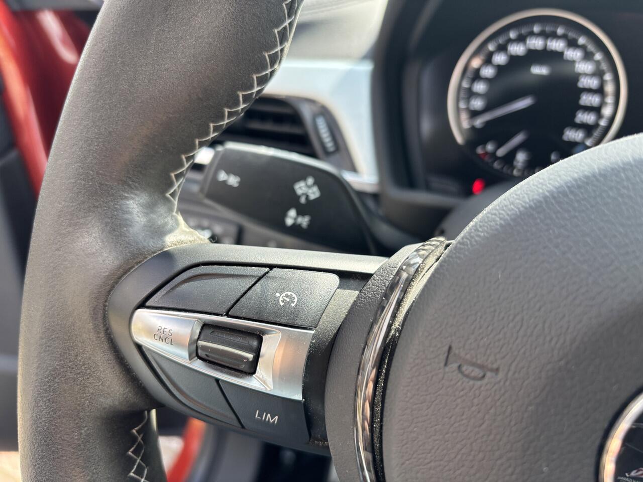 BMW X2 sDrive20i M-Sport Automaat High Executive Full LED / Navigatie / SP-Interieur